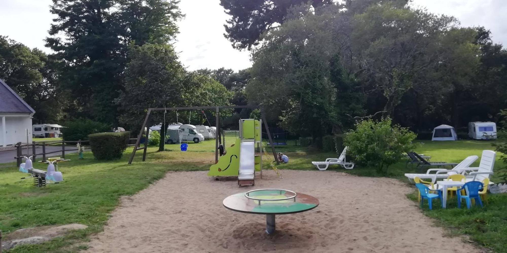 Camping Des Pierres Debout เนเวซ์ ภายนอก รูปภาพ